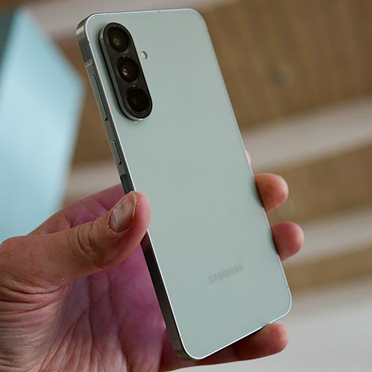 گوشی موبایل سامسونگ مدل Galaxy A56 دو سیم کارت ظرفیت 256 گیگابایت و رم 12 گیگابایت ویتنام